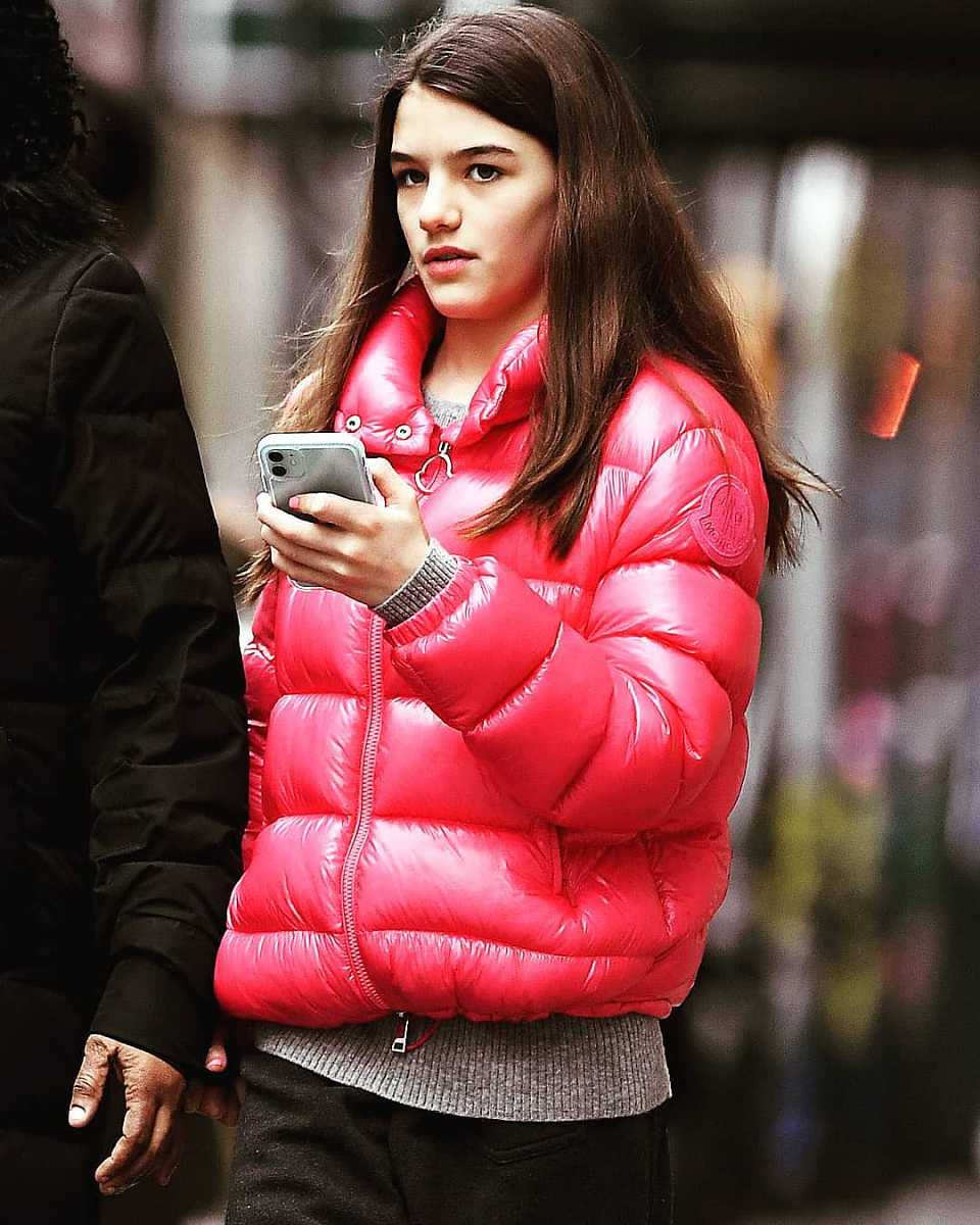 what is suri cruise instagram