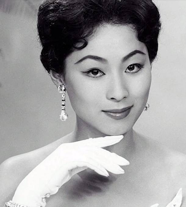 Japonka Akiko Kojima si korunku odnesla v roce 1959.