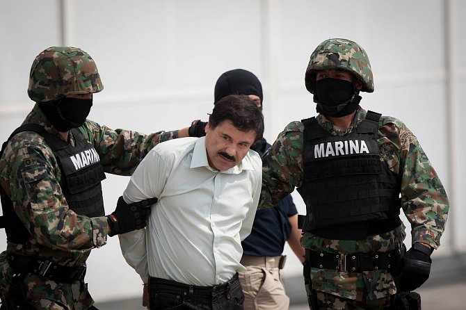 Mexický drogový boss Joaquín Guzmán má přezdívku „Prcek“.