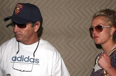  Britney Spears s otcem Jamesem