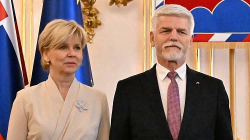 Prezident Petr Pavel s manželkou