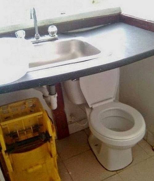 Nejméně povedené toalety na světě.