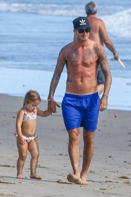 Na pláž v Malibu si s dcerkou vyrazil David Beckham.