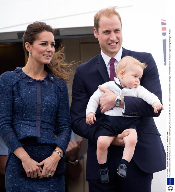 Princ William a Kate s prvorozeným synem.