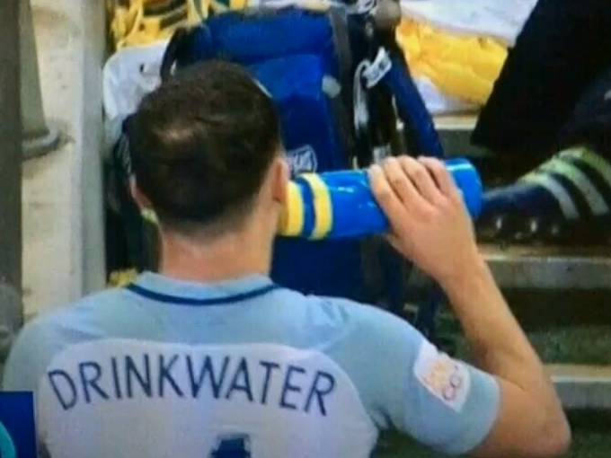 Drinkwater-pič vody. Ehm. Okej.