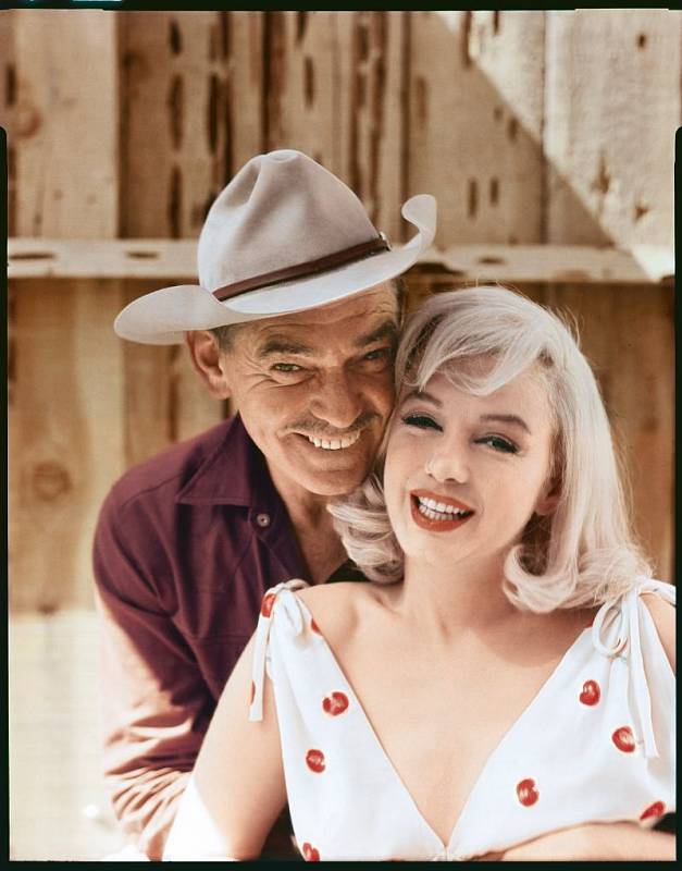 Film Mustangové (1960), kde mu dělala společnost Marilyn Monroe, dokončil krátce před smrtí. 