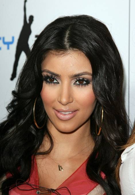 Kim Kardashian (2007)