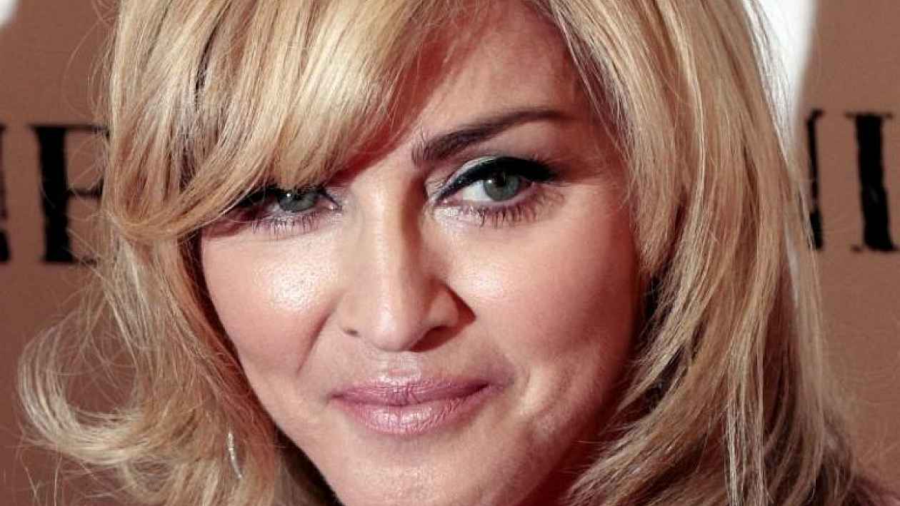 Madonna: Ze syna vychovává transvestitu!