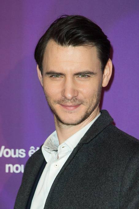 Viseryse si zahrál Harry Lloyd. Nyní hraje v seriálu Legion