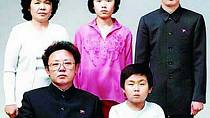 Kim Jong-un na rodinné fotce