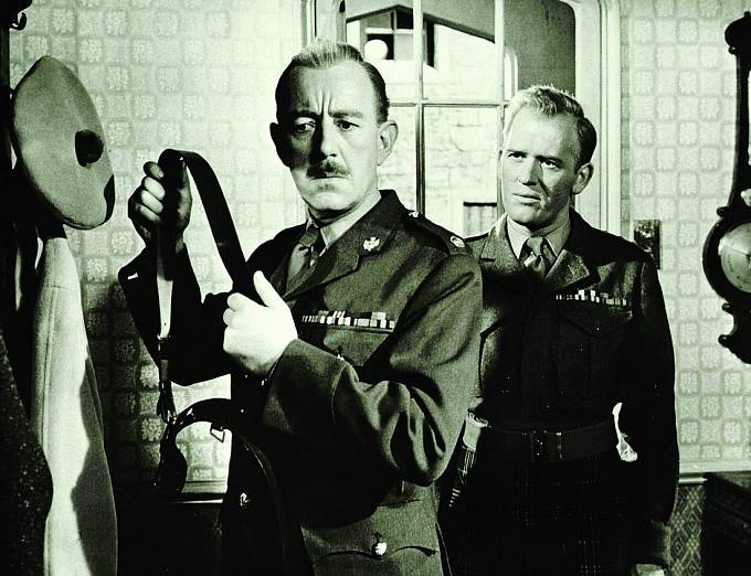 V dramatu Melodie slávy (1960) hrál s Alekem Guinnessem, s nímž ho pojilo celoživotní přátelství.