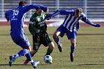 Fotbalisté Vítkovic vstoupili do jarního snažení o udržení druholigové příslušnosti proti Sokolovu tím nejlepším možným způsobem.