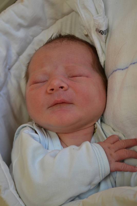 David Marek, 23. 5. 2017, 50 cm, 3960 g, Staříč. Vítkovická nemocnice Ostrava. 