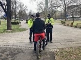 Kontrola cyklisty v Ostravě.