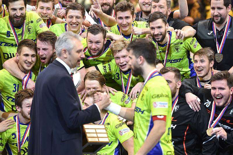 Superfinále play off florbalové superligy mužů: Technology florbal Mladá Boleslav - 1. SC TEMPISH Vítkovice, 14. dubna 2019 v Ostravě. Na snímku team Vítkovic.