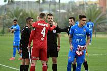 FC Baník Ostrava - FC Kisvárda 1:0 (18. 1. 2022). Vpravo Martin Chlumecký.