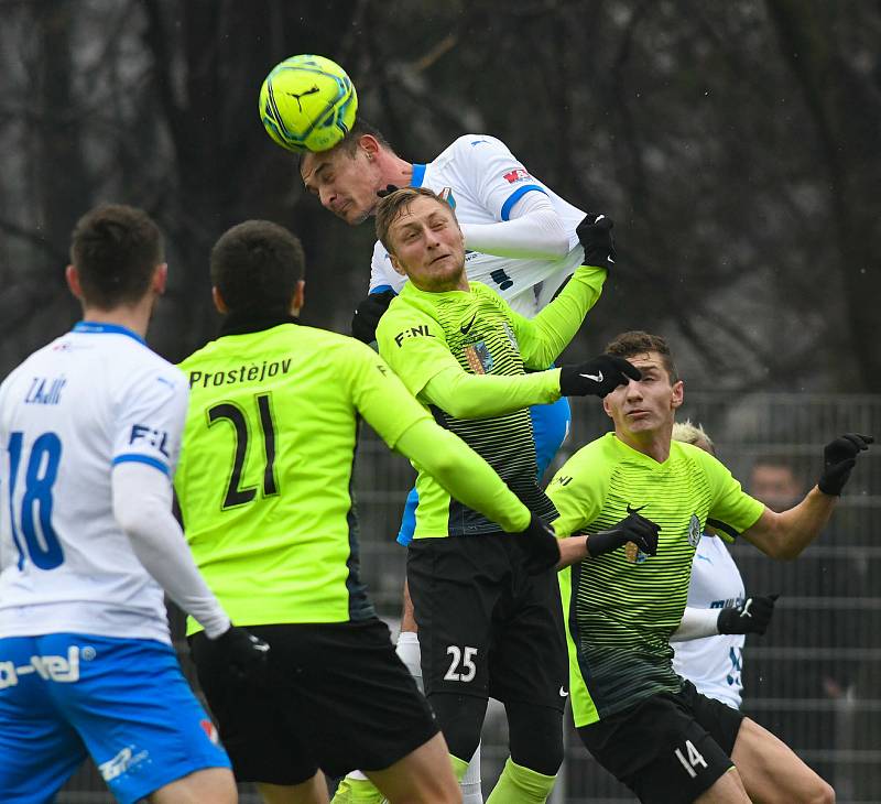 Fotbalisté Baníku Ostrava prohráli přípravné utkání s druholigovým Prostějovem 0:1. (6. ledna 2021, Ostrava).