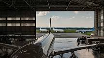  JOB AIR Technic, pohled do hangáru.