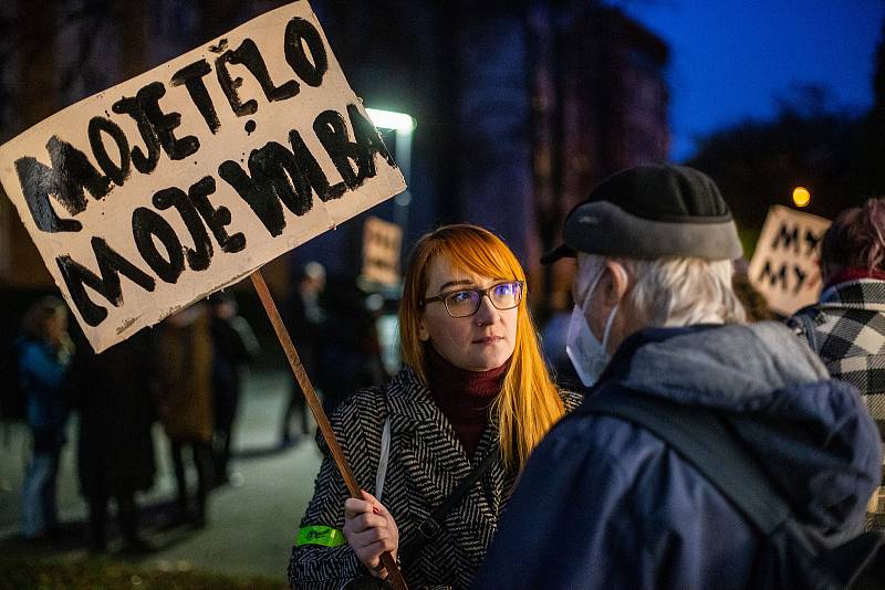 Pietní pochod za reprodukční, ženská a lidská práva v Polsku, 11.listopadu 2021 v Ostravě.