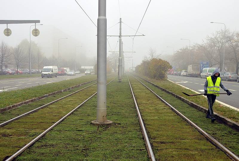 Práce pokračují.