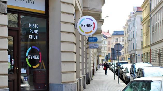 Prodejna Rynek v Ostravě, stejně jako další prodejna v Havířově, už se lidem neotevře. Podle vedení ztratili lidé o potraviny českého původu zájem. 