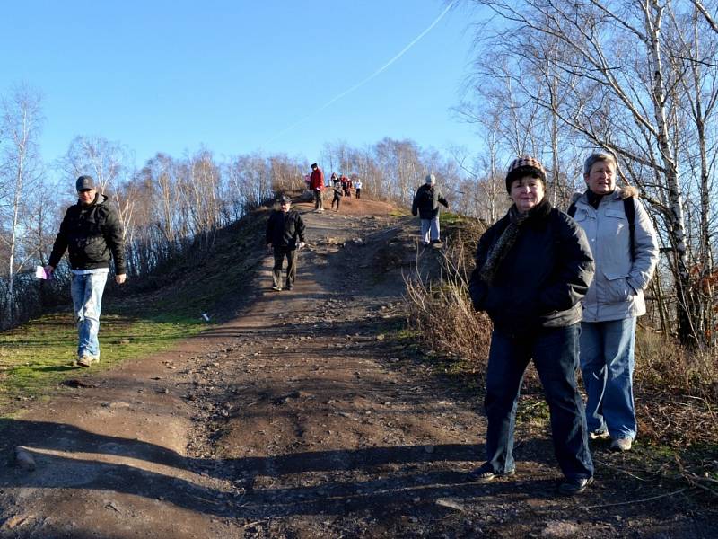 Na haldu Emu si na Nový rok vyšláplo 1065 turistů.