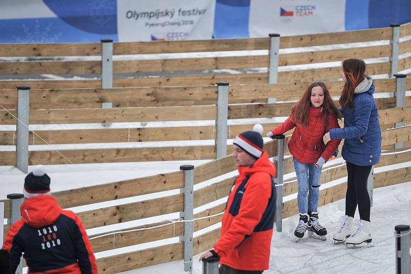 Olympijský festival u Ostravar Arény, 9. února 2018 v Ostravě. Bruslení