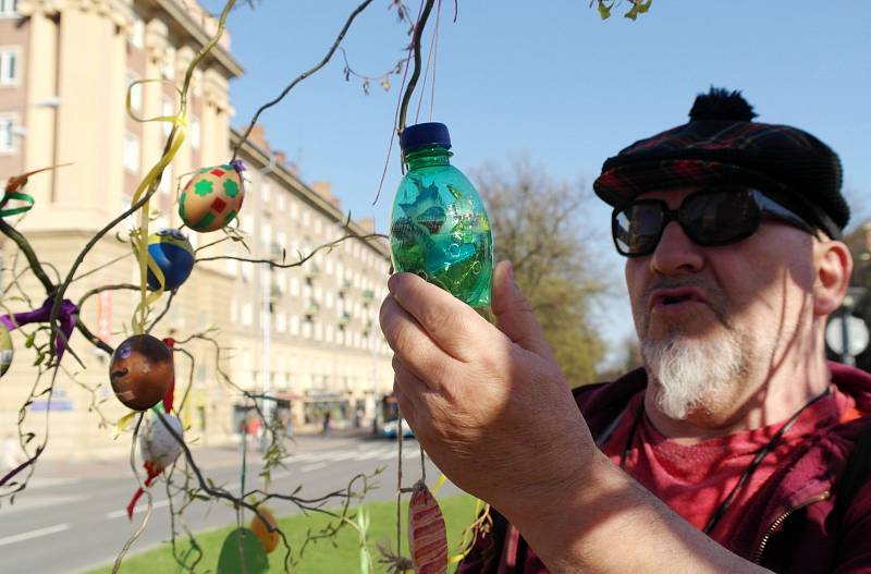 Velikonoční strom v Porubě.