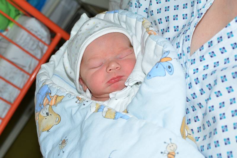 MARTIN VILKUS   18. 5. 2016, 3070 g, 50 cm, Vřesina u Hlučína