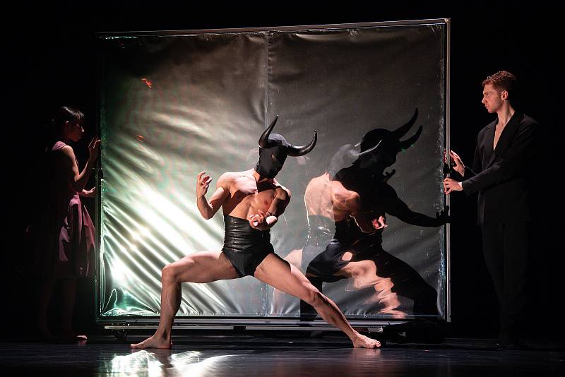 Neveřejná generální zkouška baletního představení Carmen v divadle Jiřího Myrona, 10. května 2022 v Ostravě.