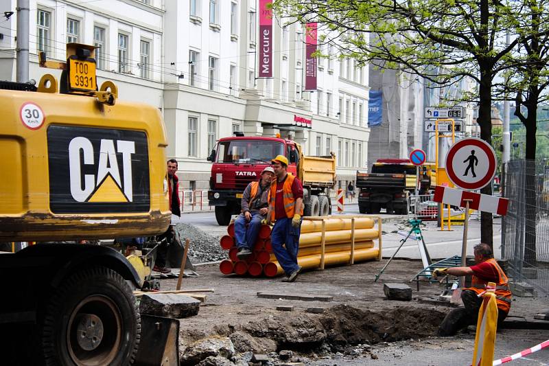 Rekonstrukce Českobratrské, květen 2017