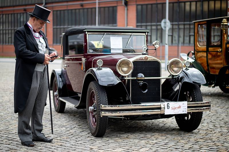 Setkání historických veteránů - Trofeo Niké Jeseníky 2019, 6. zaří 2019 v Ostravě.