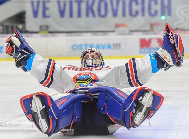 HC Vítkovice Ridera - HK Mountfield Hradec Králové.