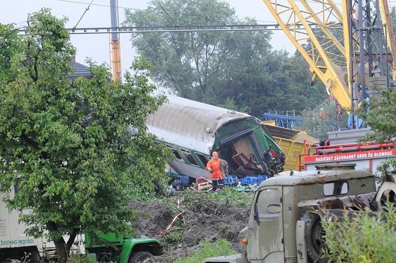 Železniční neštěstí ve Studénce, místo tragické nehody rychlíku EuroCity, srpen 2008.