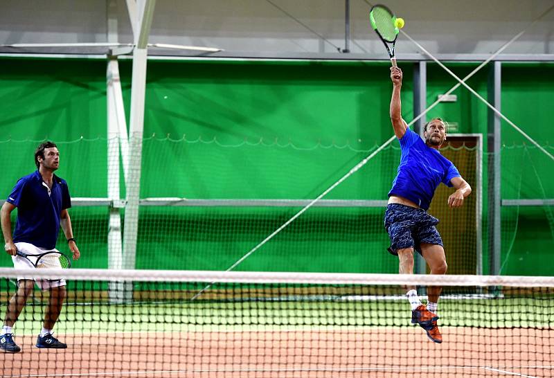 21. ROČNÍK MANAGER CUPU se vůbec poprvé odehrál v areálu Tenis Centra Opava, kde se všem úspěšným manažerům, podnikatelům, bývalým sportovcům nebo politikům moc líbilo. „Prostředí i celková atmosféra turnaje byla zase skvělá,“ uvedl hlavní organizátor tur