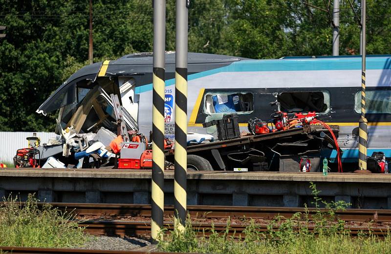 Tragická železniční nehoda pendolina ve Studénce 22. července 2015.