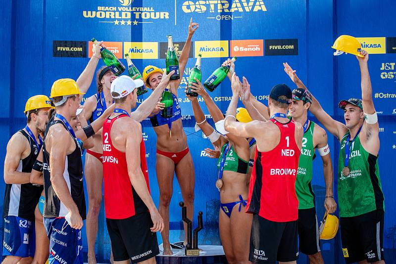 J&T Banka Ostrava Beach Open - slavnostní ceremoniál, 6. června 2021 v Ostravě.