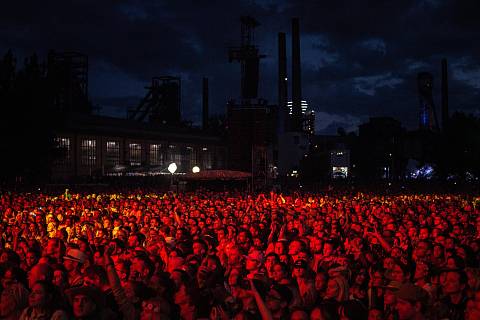 Hudební festival Colours of Ostrava v Dolní oblasti Vítkovice, 15. července 2022, Ostrava.