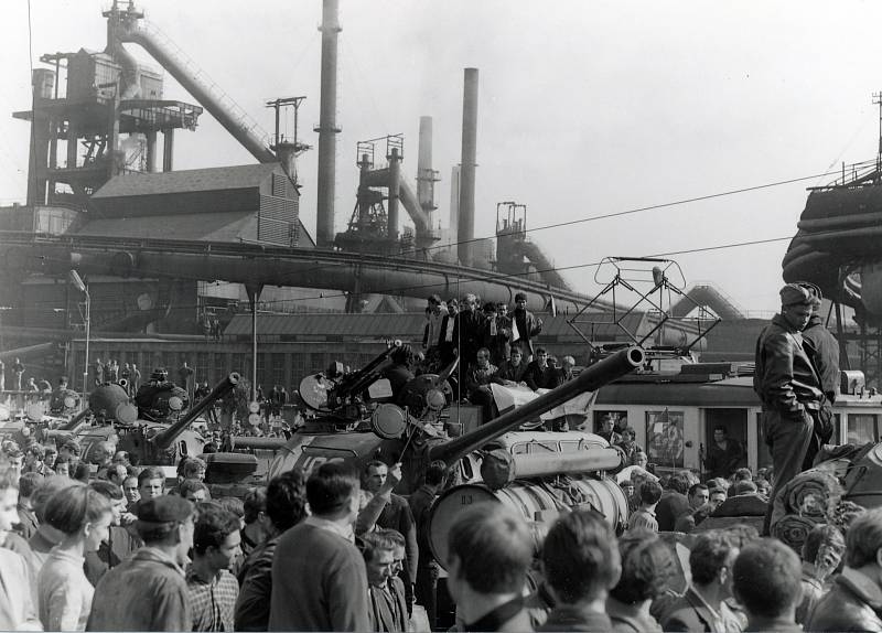 Srpen 1968 na severní Moravě a ve Slezsku: demonstrace, zaťaté pěsti a nadávky