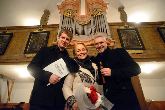 Ostravská sopranistka Eva Dřízgová-Jirušová, uznávaný klarinetista Igor Františák a mladičký klavírní virtuos a varhaník Marek Kozák.