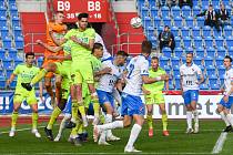 Fotbalisté Baníku Ostrava zakončili letošní ligovou sezonu derby s Karvinou.