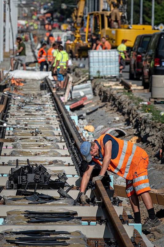 Modernizace tramvajové trati v Opavské ulici, 10. srpna 2022, Ostrava-Poruba.