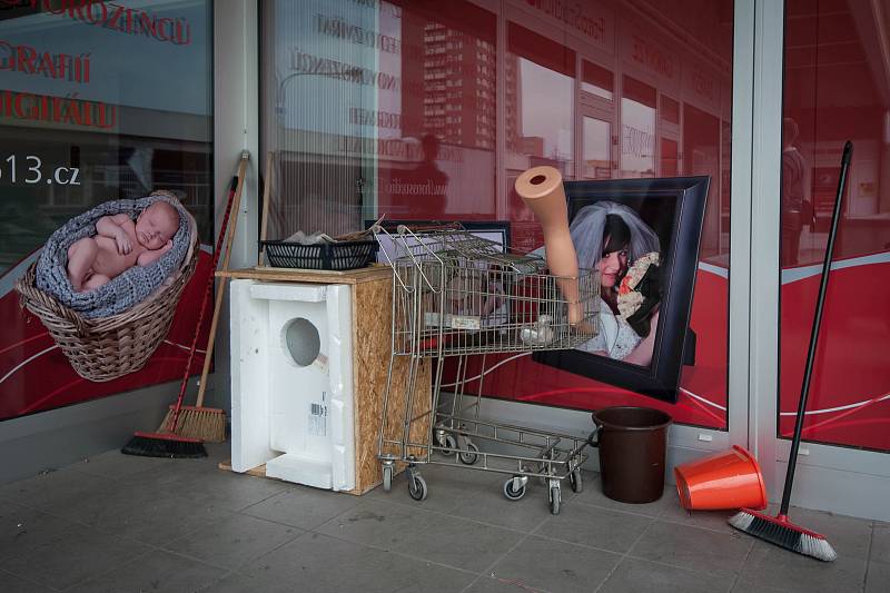 Rekonstrukce obchodního centra v Hrabůvce, snímky z 5. zaří 2017 v Ostravě.