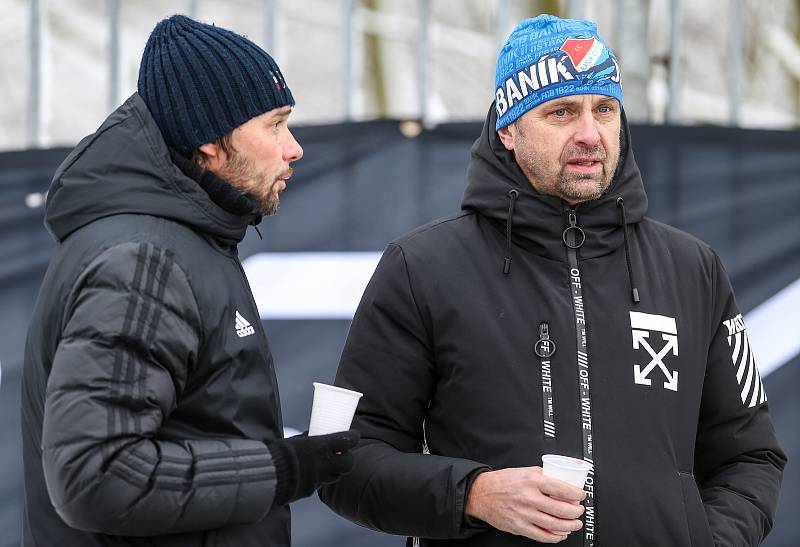 První přípravný zápas Tipsport ligy: Baník Ostrava - 1.SK Prostějov, 8. ledna 2019 v Orlové. Na snímku zleva Marek Jankulovski a majitel Baníku Ostrava Václav Brabec.