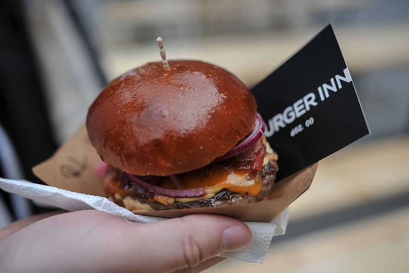 Festival. Lidé, kteří zavítají na Burger festival, měli z čeho vybírat.