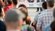 Proč? Proto! Demonstrace namířená proti předsedovi hnutí ANO Andreji Babišovi, prezidentovi Miloši Zemanovi a na podporu dodržování ústavy v Ostravě.