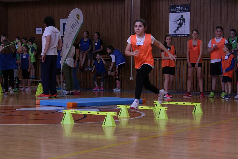 Sazka Olympijský víceboj na ZŠ B. Dvorského v Ostravě.