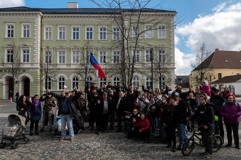 Procházka s Volným blokem, kterou pořádá Lubomír Volný (Poslanec Parlamentu České republiky), se uskutečnila 20. března 2021 v Krnově.