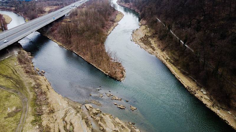 Soutok Ostravice a Odry v Ostravě.