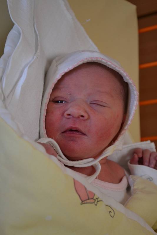 Eliška Nona Mlýnková, 2. 10. 2017, 48 cm, 2700 g, Havířov. Vítkovická nemocnice Ostrava. 